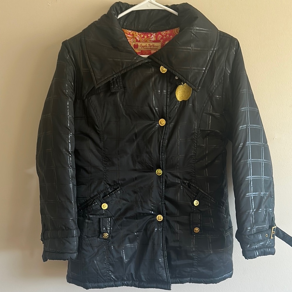Apple Bottoms 🍎 Y2K NWOT/Black Quilted Jacket with Gold Accents